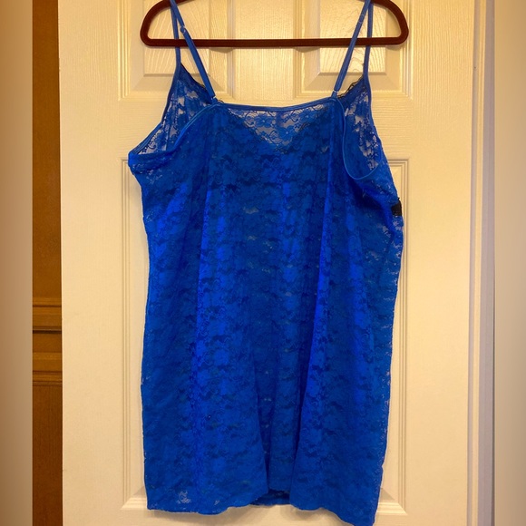Royal Blue Lace Nightie with Black Trim - Picture 3 of 7